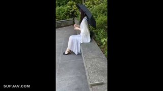 80多斤美腿模特小姐姐！穿上黑丝高跟鞋，足交调情，包着丝袜交，扶屌主动骑乘，扭动水蛇腰